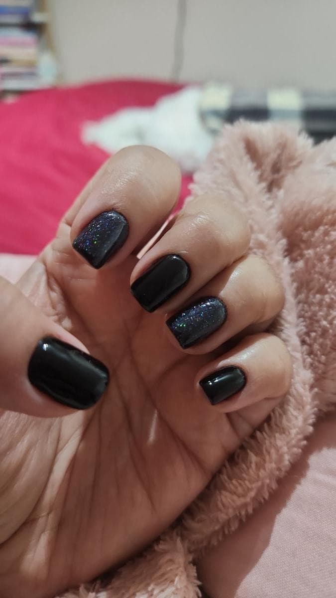 Uñas de Rosi Oliveira